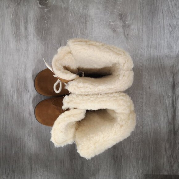 BearPaw Ladies Size 5 Tan Ophelia Sheepskin & Wool Blend Lined Winter Boots - Picture 6 of 10